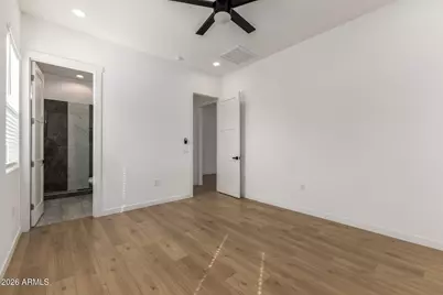 11415 N 58th Drive, Glendale, AZ 85304 - Photo 5