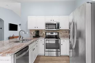 5091 S Peachwood Dr, Gilbert, AZ 85298 - Photo 11