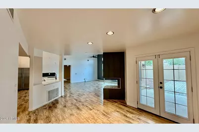 8101 N 13th Place, Phoenix, AZ 85020 - Photo 11