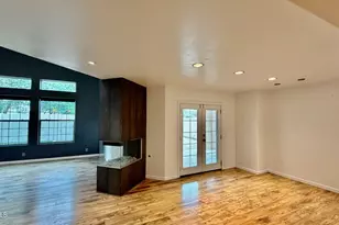 8101 N 13th Pl, Phoenix, AZ 85020 - Photo 13