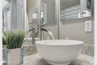 1390 E Horseshoe Drive, Chandler, AZ 85249 - Photo 43