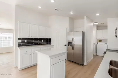 120 N Val Vista Drive #228, Mesa, AZ 85213 - Photo 9