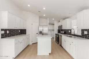 120 N Val Vista Dr, Mesa, AZ 85213 - Photo 11