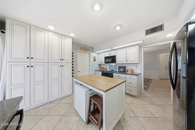 10921 W Campana Drive, Sun City, AZ 85351 - Photo 21