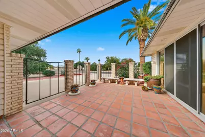 10921 W Campana Drive, Sun City, AZ 85351 - Photo 9