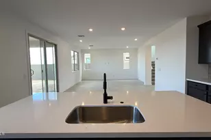 22392 W Monona Ln, Surprise, AZ 85387 - Photo 5