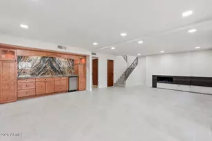 2221 E Vista Ave, Phoenix, AZ 85020 - Photo 17