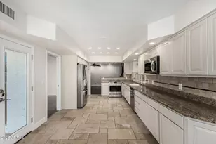 10638 E Turquoise Ave, Scottsdale, AZ 85258 - Photo 19