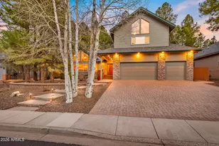 806 N Lone Oak Way, Flagstaff, AZ 86004 - Photo 3