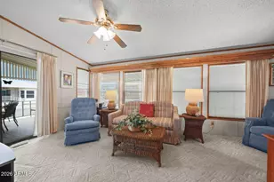 17200 W Bell Rd, Surprise, AZ 85374 - Photo 11