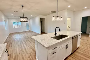 254 W Byrd Ave, Coolidge, AZ 85128 - Photo 5