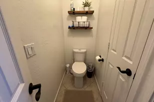 6803 W Caribbean Ln, Peoria, AZ 85381 - Photo 15