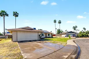 409 E Pegasus Dr, Tempe, AZ 85283 - Photo 9