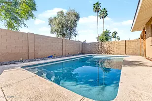 409 E Pegasus Dr, Tempe, AZ 85283 - Photo 31