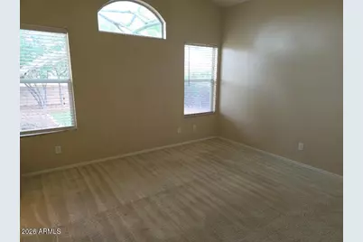 3212 E Kerry Lane, Phoenix, AZ 85050 - Photo 5