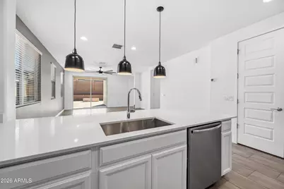 1627 W Estes, Phoenix, AZ 85041 - Photo 11