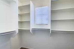 1958 W Busoni Pl, Phoenix, AZ 85023 - Photo 13