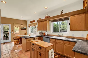 38065 N Cave Creek Rd, Cave Creek, AZ 85331 - Photo 7