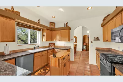 38065 N Cave Creek Road #36, Cave Creek, AZ 85331 - Photo 9