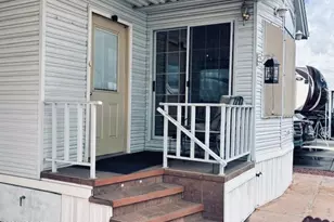 611 Ironstone Dr, Apache Junction, AZ 85119 - Photo 3