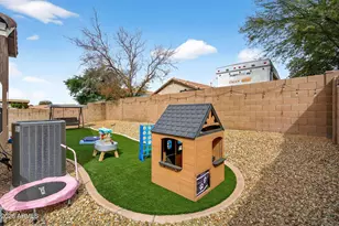 10830 W Louise Dr, Peoria, AZ 85373 - Photo 23