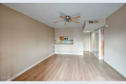 3033 E Devonshire Avenue #3032, Phoenix, AZ 85016 - Photo 1