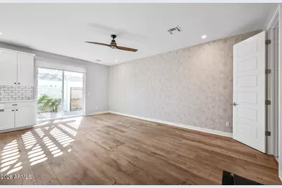 3030 N 38th Street #122, Phoenix, AZ 85018 - Photo 11