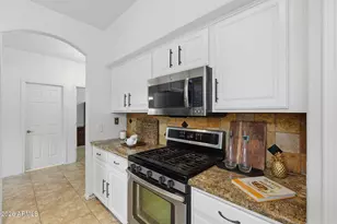 6843 S 26th St, Phoenix, AZ 85042 - Photo 3