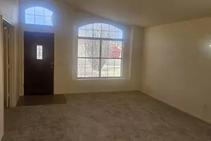 7873 W Adobe Dr, Glendale, AZ 85308 - Photo 11