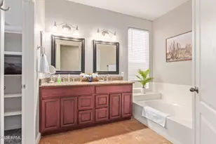 139 E Gail Dr, Gilbert, AZ 85296 - Photo 19