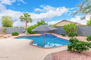 139 E Gail Dr, Gilbert, AZ 85296 - Photo 31