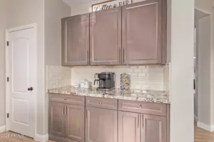 139 E Gail Dr, Gilbert, AZ 85296 - Photo 15