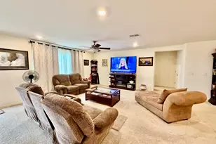 40556 W James Ln, Maricopa, AZ 85138 - Photo 5