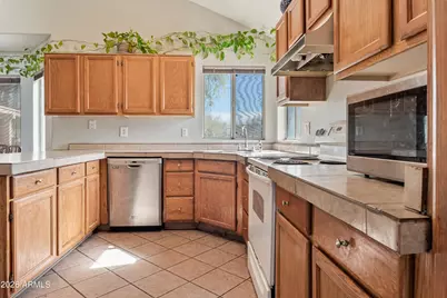 20207 N 30th Street, Phoenix, AZ 85050 - Photo 11