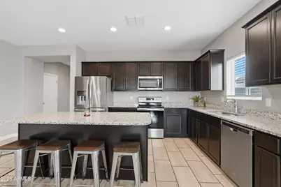 10513 S 51st Drive, Laveen, AZ 85339 - Photo 3