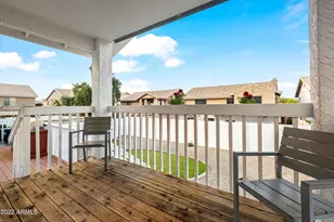 2846 E Redwood Ln, Phoenix, AZ 85048 - Photo 33