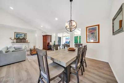 2443 W Crocus Drive, Phoenix, AZ 85023 - Photo 13