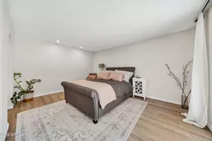 2443 W Crocus Dr, Phoenix, AZ 85023 - Photo 23