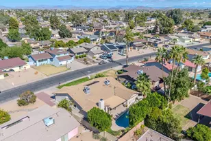 2443 W Crocus Dr, Phoenix, AZ 85023 - Photo 49