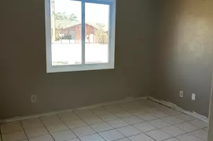 5421 S 44th Pl, Phoenix, AZ 85040 - Photo 7