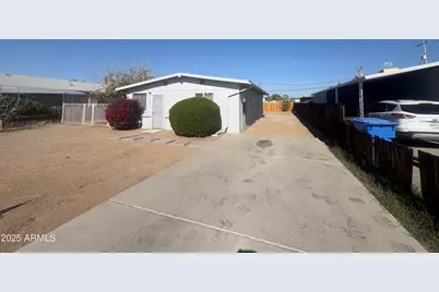 2642 E Kings Avenue, Phoenix, AZ 85032 - Photo 3
