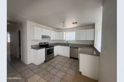 2642 E Kings Avenue, Phoenix, AZ 85032 - Photo 9