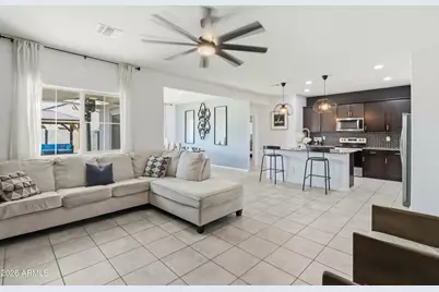 4824 S 111th Avenue, Tolleson, AZ 85353 - Photo 9