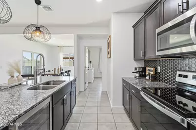 4824 S 111th Avenue, Tolleson, AZ 85353 - Photo 11