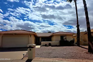10723 E Navajo Pl, Sun Lakes, AZ 85248 - Photo 1