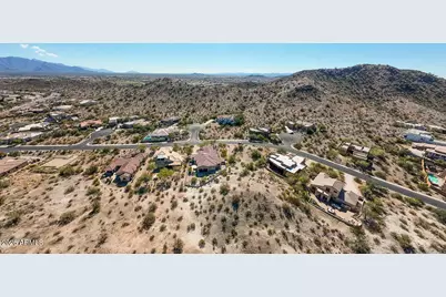 18278 W Santa Alberta Lane, Goodyear, AZ 85338 - Photo 79