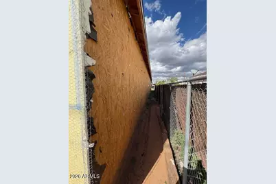 2101 E Virginia Avenue, Phoenix, AZ 85006 - Photo 9