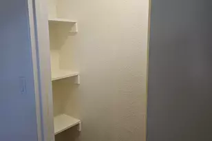 827 E Marlette Ave, Phoenix, AZ 85014 - Photo 11