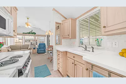 1017 Prospector Drive, Apache Junction, AZ 85119 - Photo 17