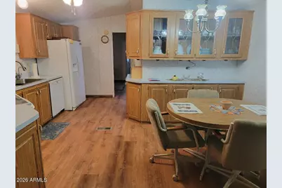 3815 N Illinois Avenue, Florence, AZ 85132 - Photo 9